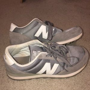 New Balance Tennis Shoes